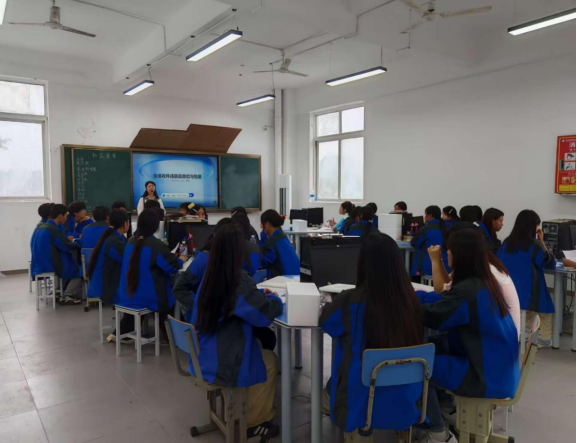 深耕物流实操课堂 共研快递查验教学——王娟老师校级公开课成功举行